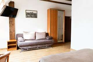 Гостиница Котбус Калининград Полулюкс мансардный трехместный-10