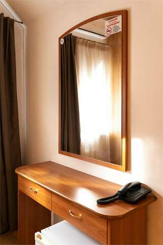 Гостиница Котбус Калининград Полулюкс мансардный трехместный-7